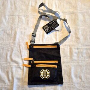 Boston Bruins cross body 3 zippered pocket, nylon bag, unisex, NWT